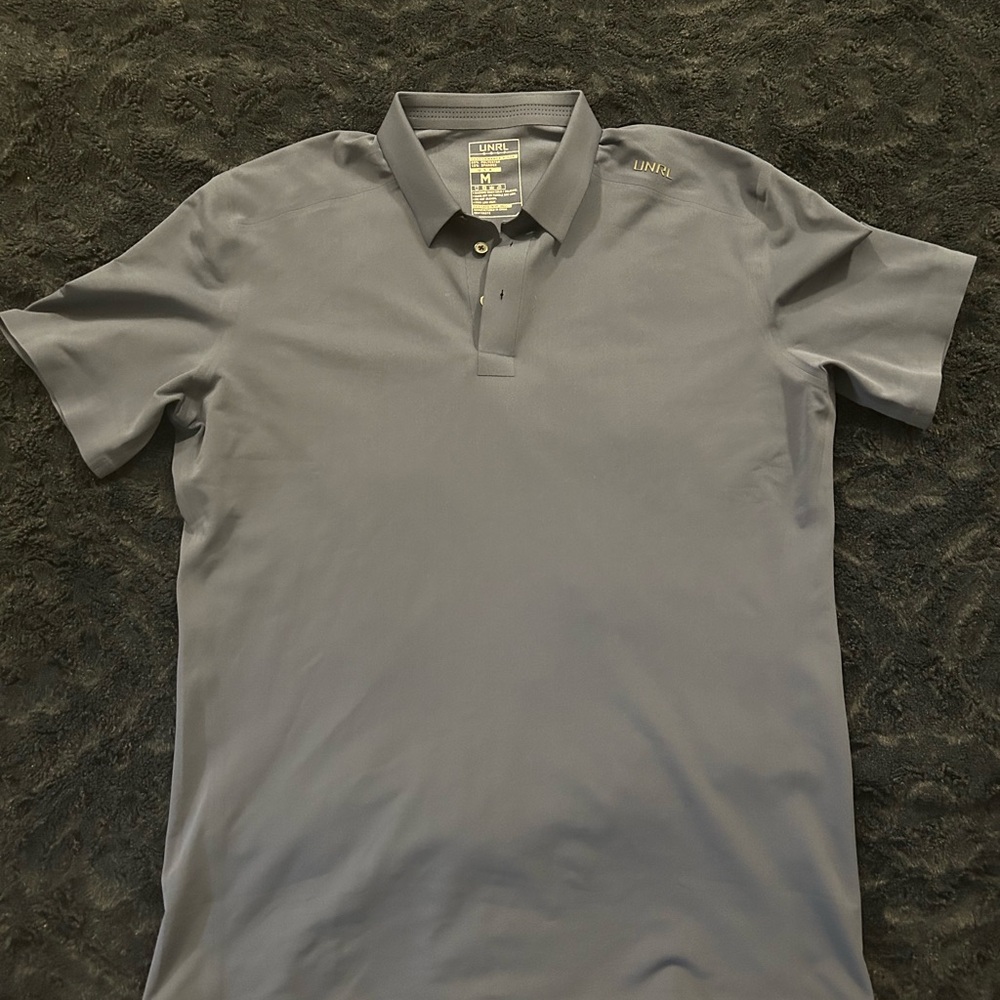 UNRL Golf Men’s Short Sleeve Dark Blue Polo Shirt Medium
